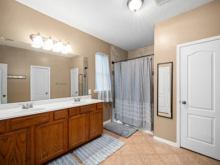 13835 Cane Valley Ct — Photo 23