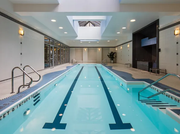 200 Riverside Boulevard image 5 of 11