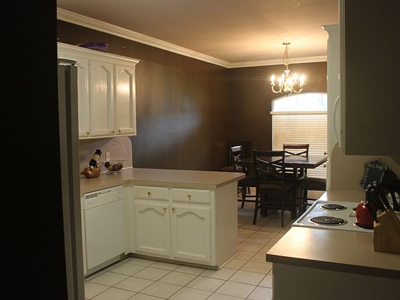 4th image of 14334 Parkmeadow Dr