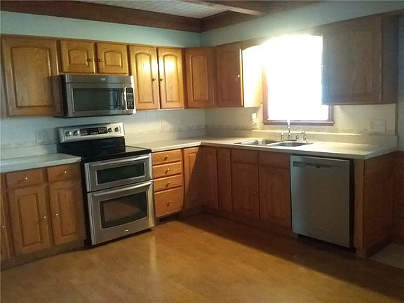 4th image of 3 Harris St
