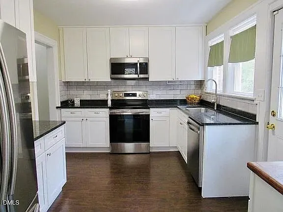 209 Carbonton Rd — Photo 5