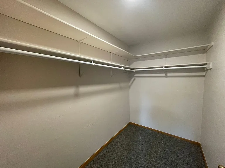 125 S Platten St — Photo 6