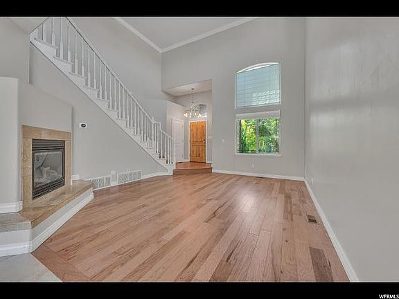 4th image of 10588 N Sahalee St