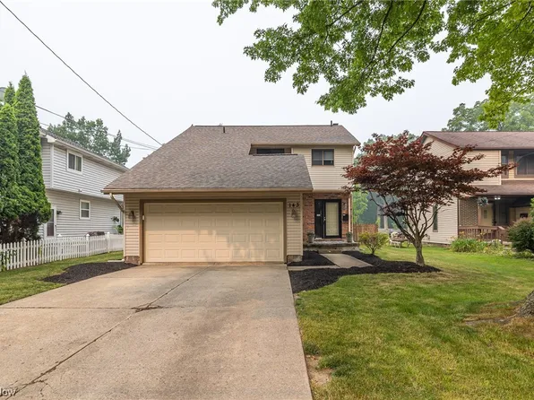 143 Eastland Rd, Berea, OH 44017