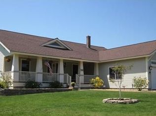 16 Tamrox Dr, Arundel, ME 04046