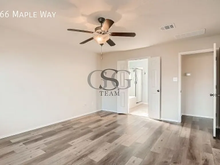 366 Maple Way — Photo 6