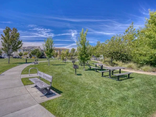 1012 Flurry Dr, Livermore, CA 94550