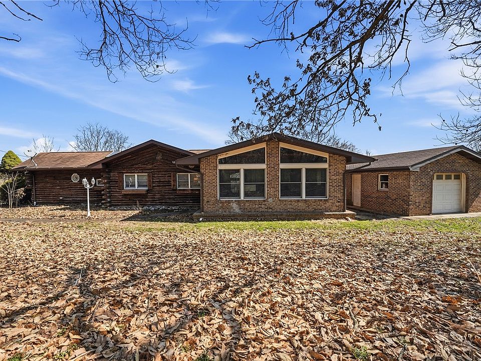 1st image of 331 Martin Rd S