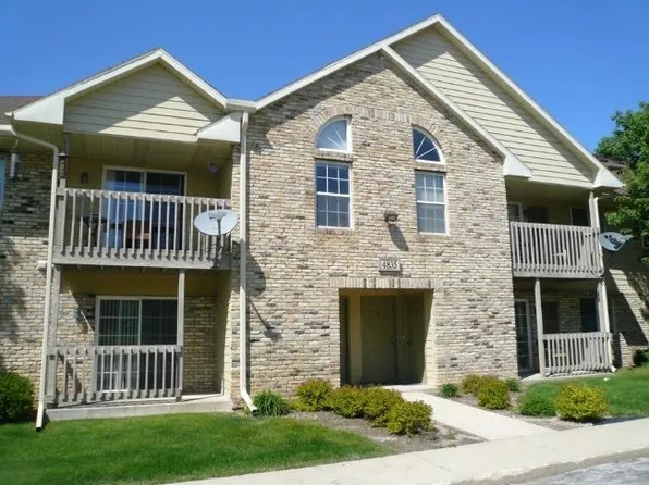 4835 Easy St, Hartland, WI 53029