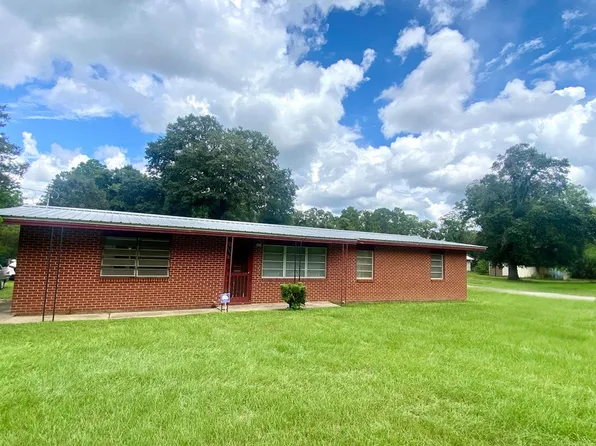 504 W Spring Ave, Geneva, AL 36340
