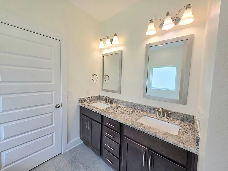 1671 Granite Ln — Photo 8