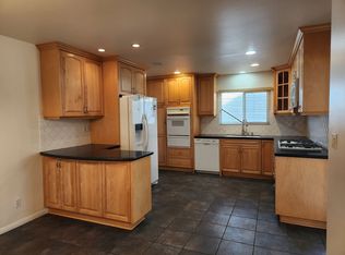 18901 Willard St, Reseda, CA 91335