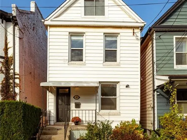 185 Caroline St N, Hamilton, ON L8R 2S1
