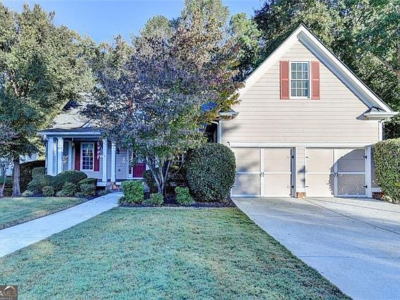 2nd image of 460 Bay Grove Rd SE