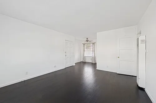 2032 Delaware Ave #2032A Photo 1