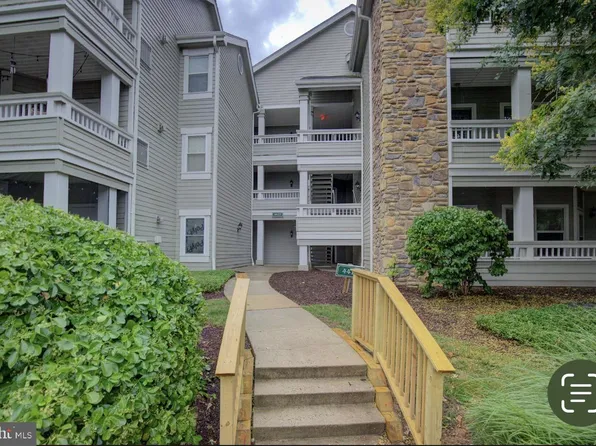 4413 Fair Stone Dr APT 202, Fairfax, VA 22033