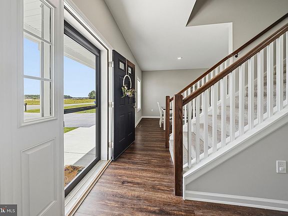 5th image of 28039 King Farms Rd