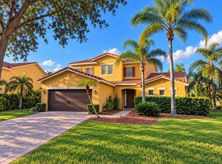 3111 Silver Fin Way, Kissimmee, FL 34746