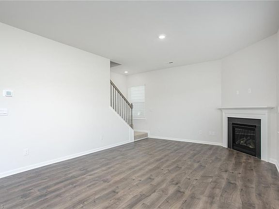 5th image of 6516 Clark Creek Trl