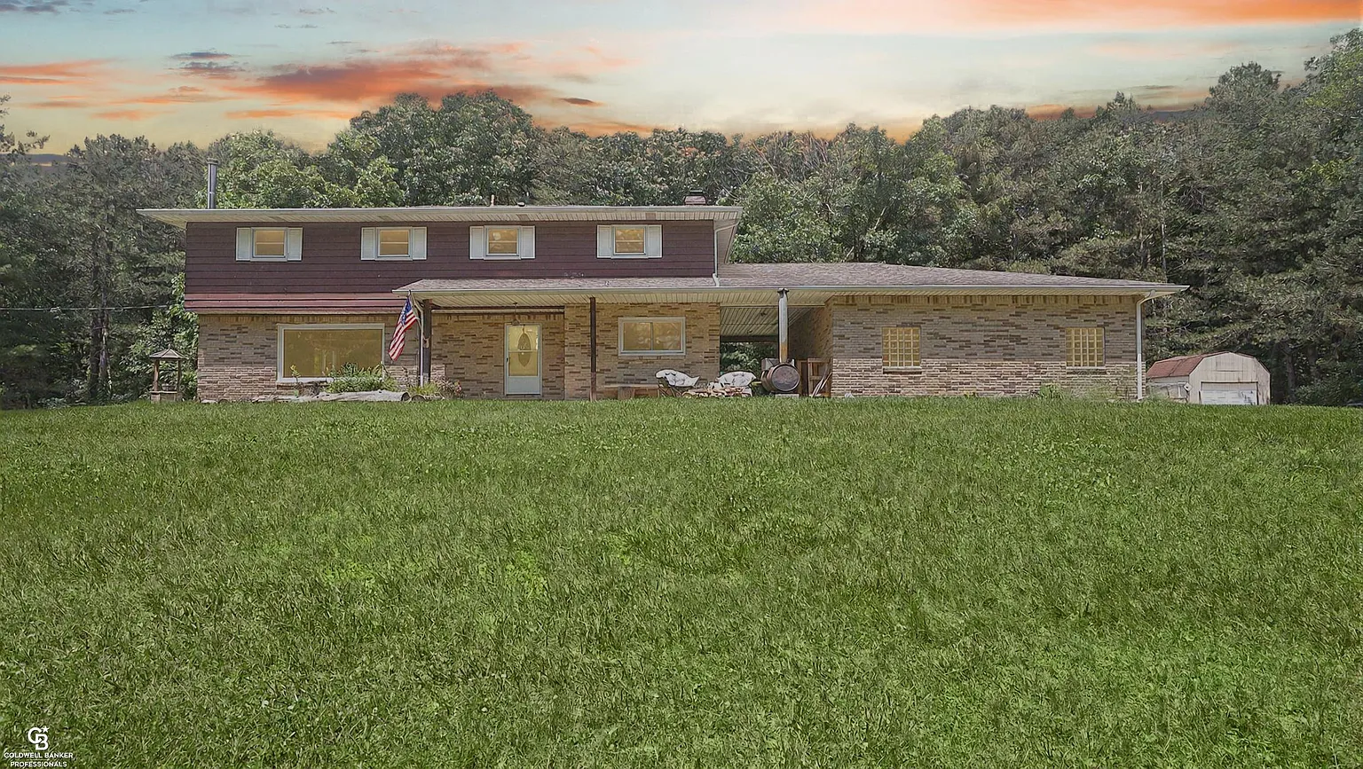 2671 Heritage Ln photo 1