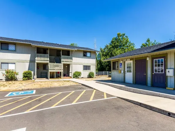 Terrace Manor-Sutherlin, 1051 E Central Ave, Sutherlin, OR 97479