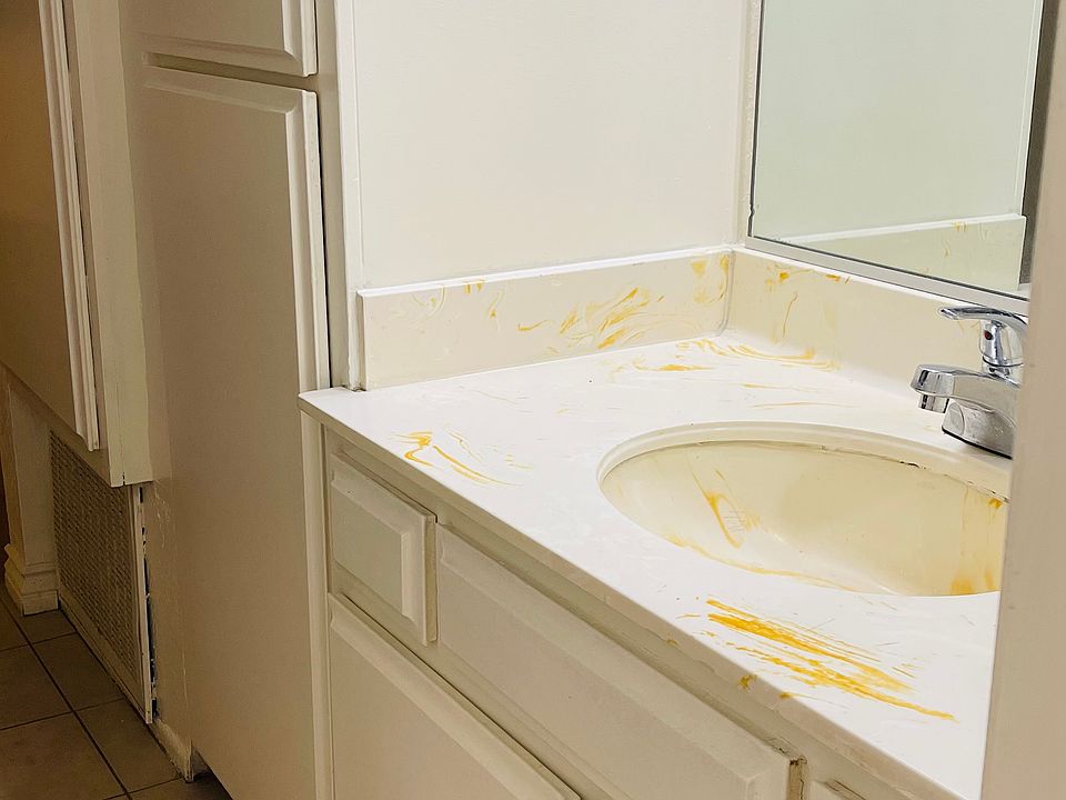1st image of 21340 Parthenia St APT 104