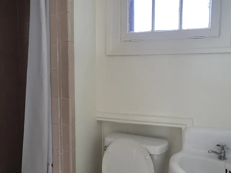765 Park Ave #2C — Photo 5