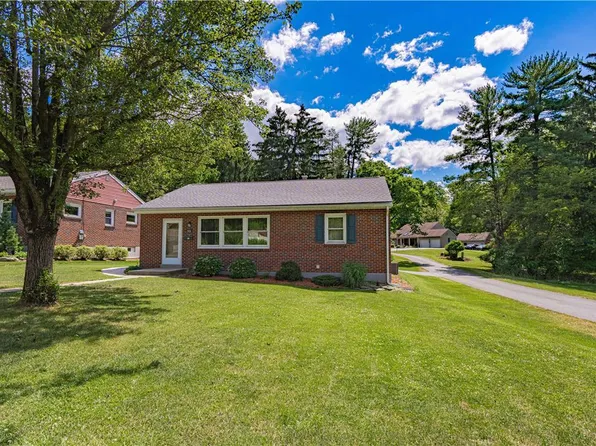 500 S 2nd St, Emmaus, PA 18049