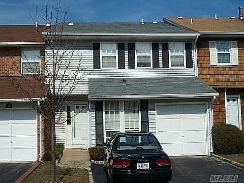 1st image of 19 Woodlake Dr E