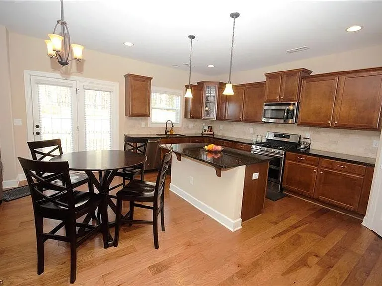 5407 Torwood Dr — Photo 6