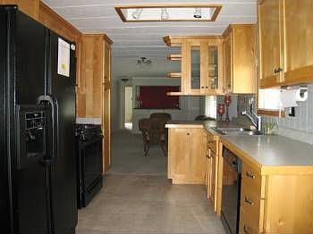 5th image of 31 Hacienda Dr