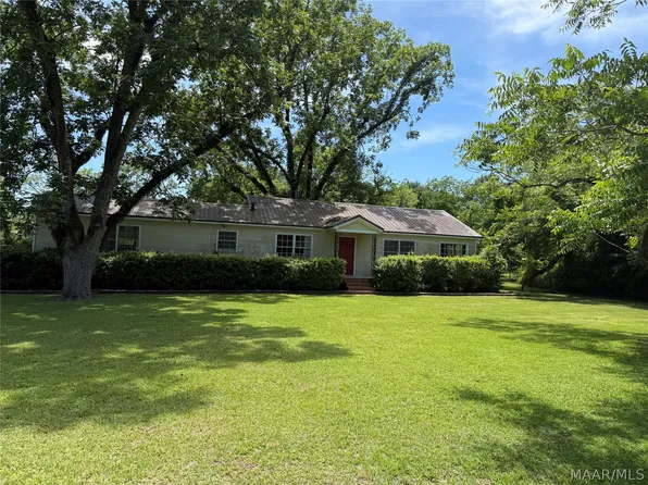 5271 Shady Dr, Millbrook, AL 36054