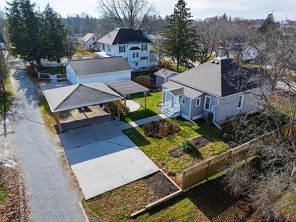 2nd image of 440 1st Ave SE