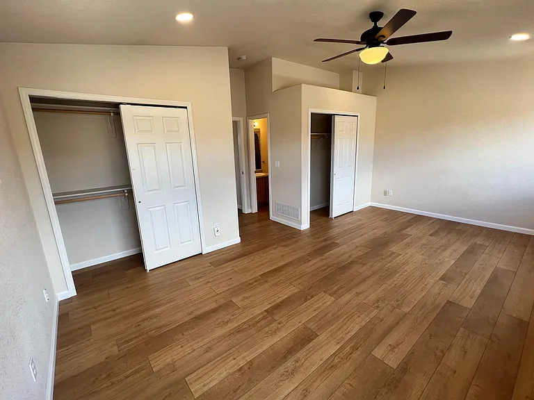 2070 Gonzaga Point — Photo 15