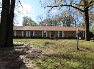 1801 N 10th St, Longview, TX 75601