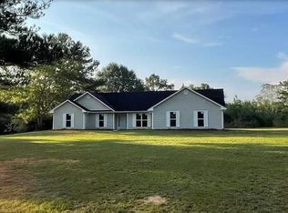 160 New Hope Kokomo Rd, Foxworth, MS 39483