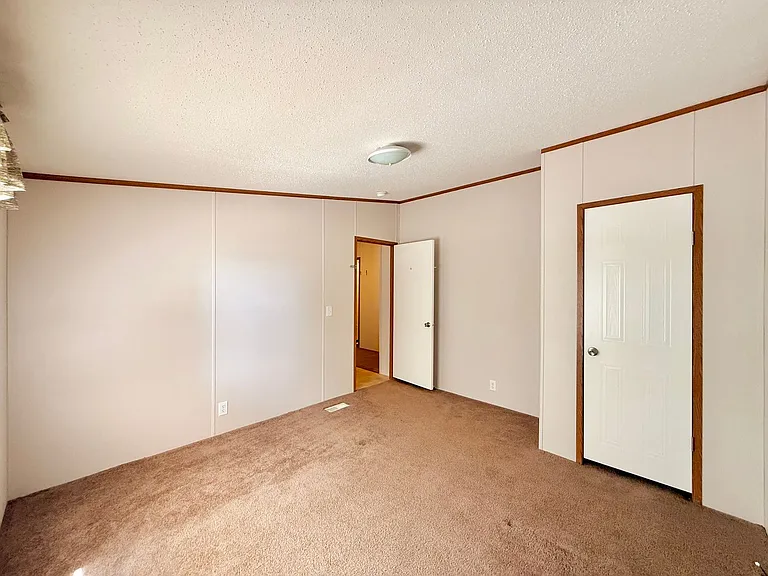 203 Lost Forest Rd — Photo 20