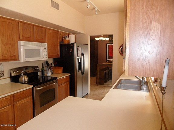 4th image of 5515 N Barrasca Ave