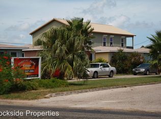 1210 S Church St, Rockport, TX 78382