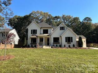 335 Bubbling Well Rd, Matthews, NC 28105