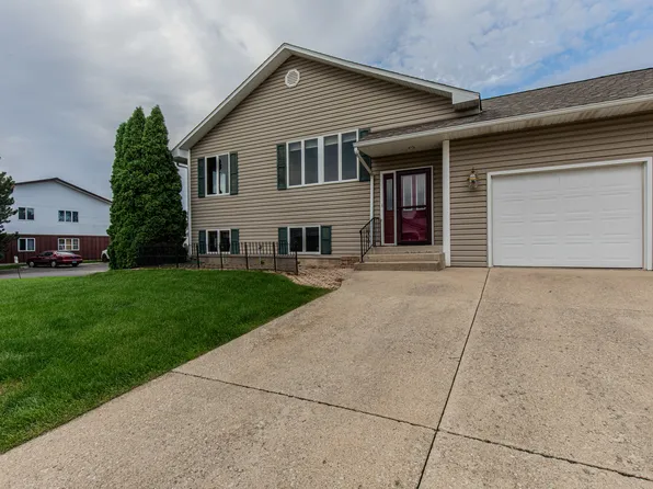 916 Innsbruck Ln #1, Princeton, IL 61356