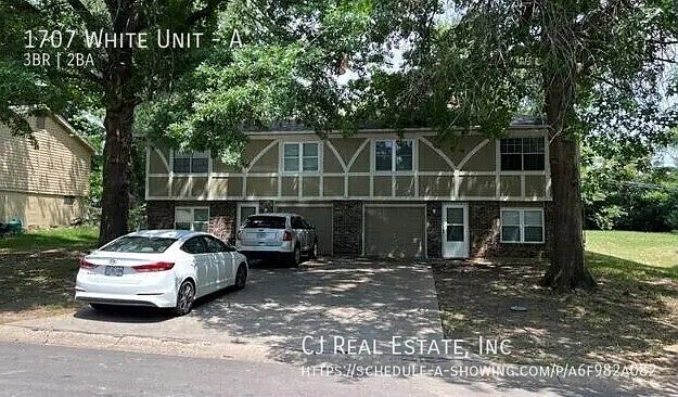 1st image of 1707 NE White Dr APT A