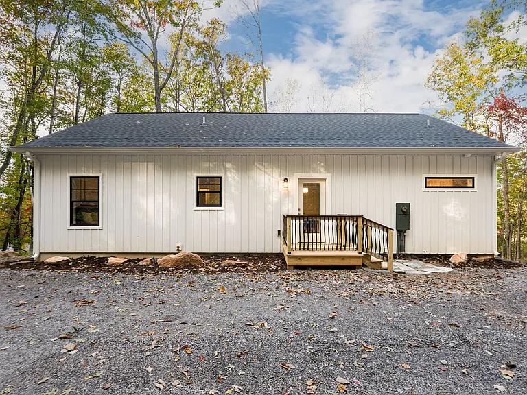 1487 Golf Course Rd — Photo 39