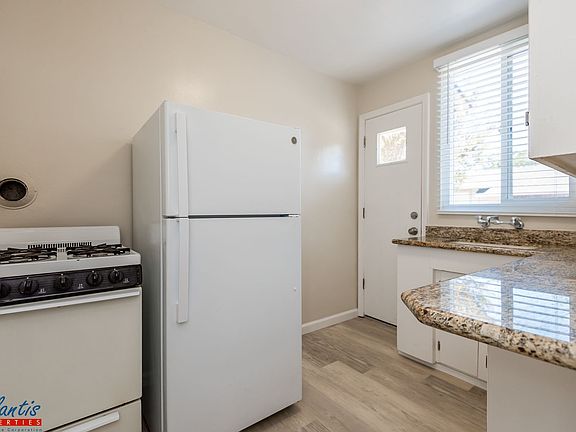 3rd image of 220-228 W California Ave #220C