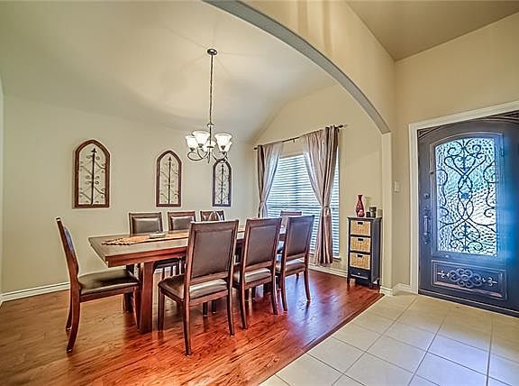 3rd image of 13851 Tahoe Ln