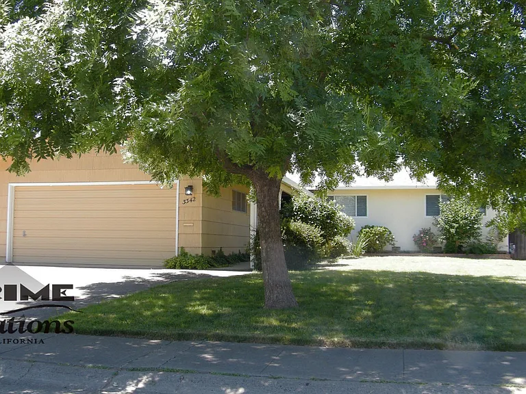 3342 Brunner Dr — Photo 1