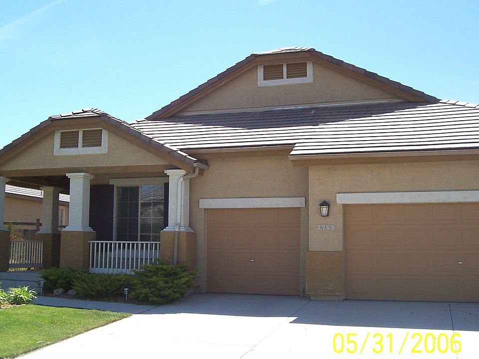 Street view (3 car garage)