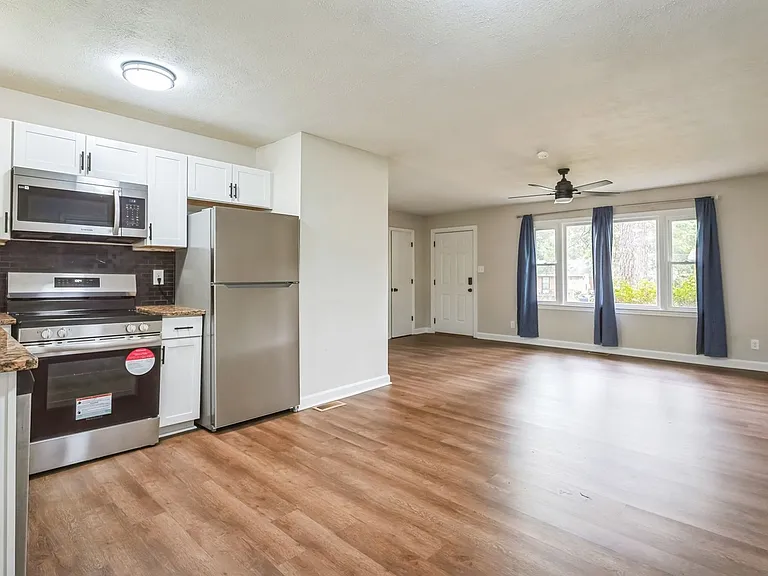 628 McLamb Dr — Photo 5