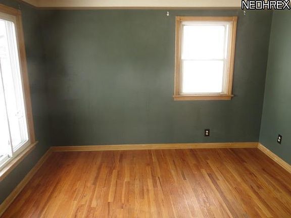 2nd image of 4431 Lincoln Ave