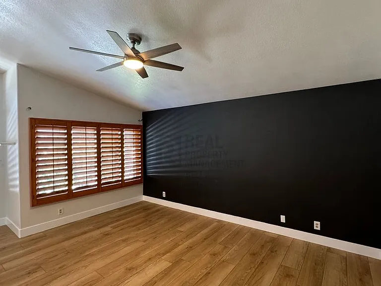 30882 Kiowa River Ct — Photo 47